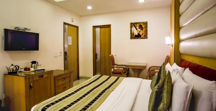 Hotel Bharat Continental New Delhi Luaran gambar